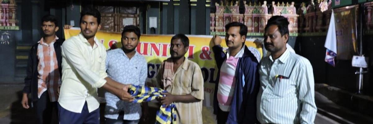 NSS distributes blankets to needy