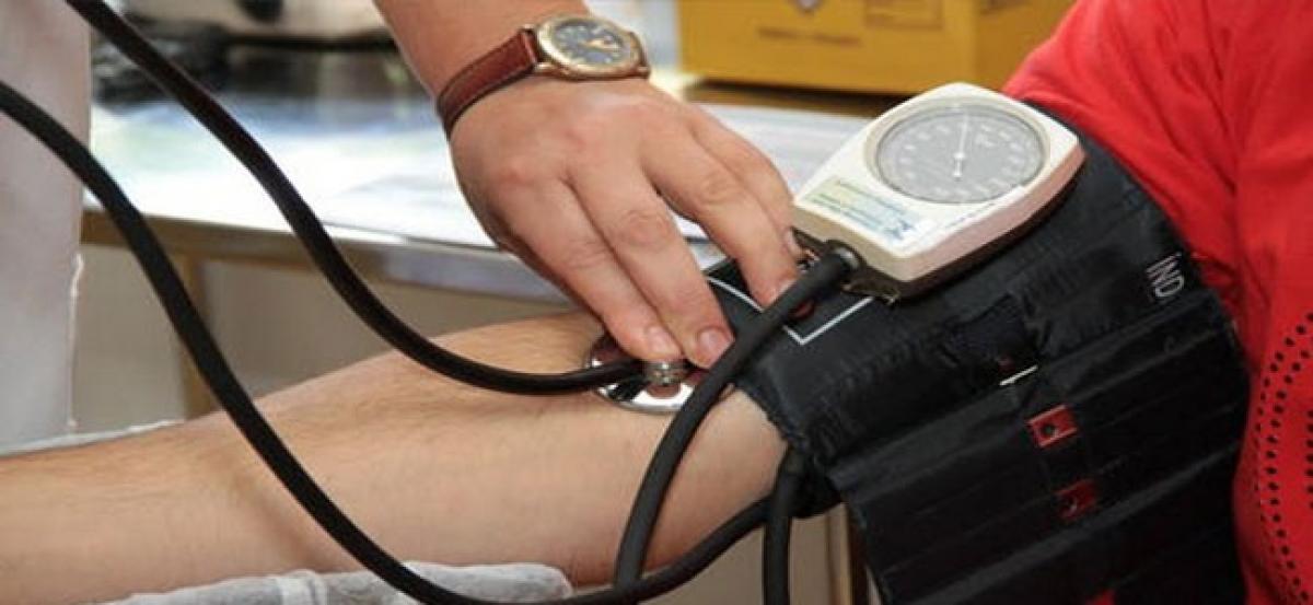 Supplemental oxygen eliminates rise in morning blood pressure