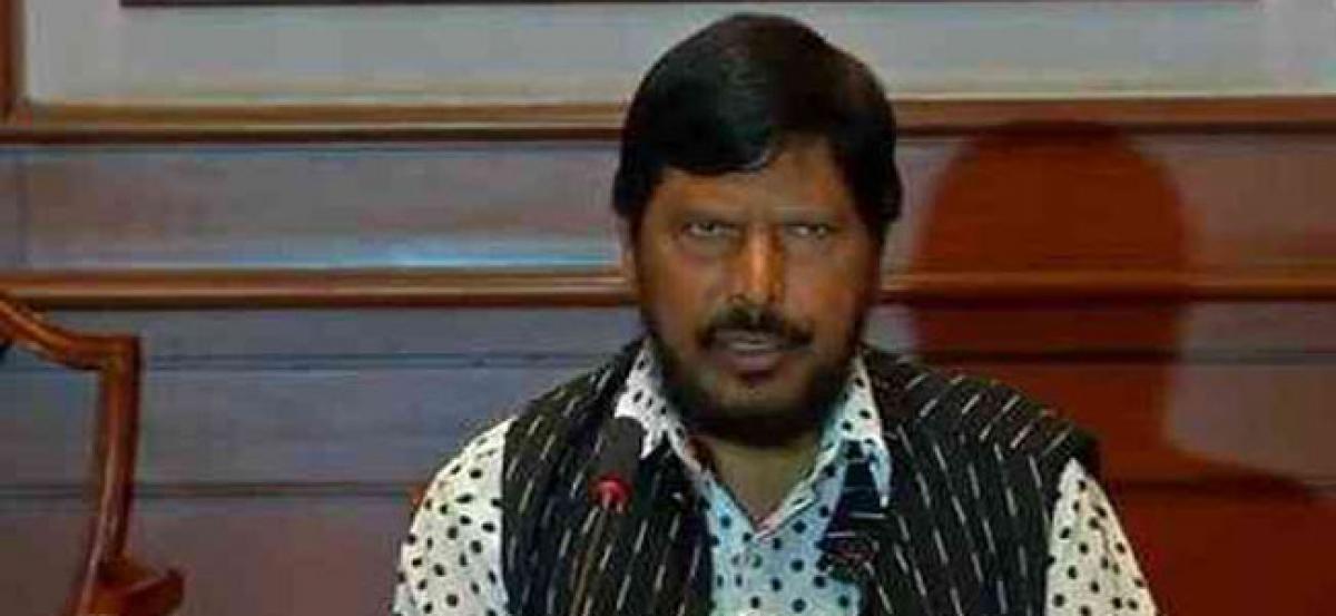 BSP tore into Athawale for his advice to dalits to join Indian Army