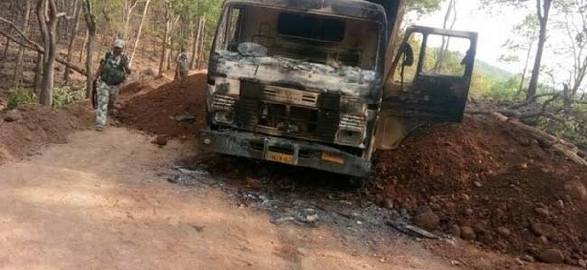 Chhattisgarh: Naxals torch 6 vehicles engaged in road construction