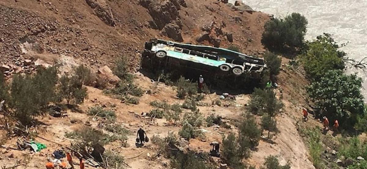 44 dead in Peru bus accident