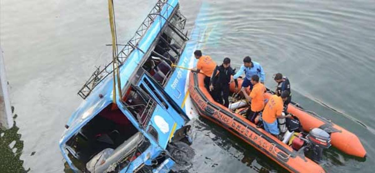 40 killed as bus plunges into canal in Bengals Murshidabad district