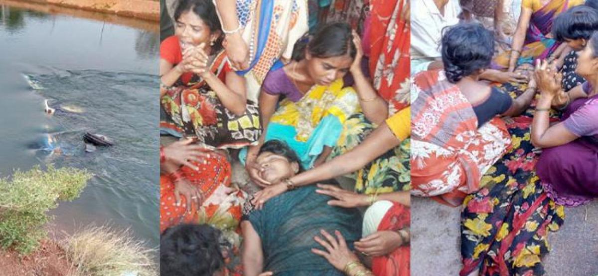 Nalgonda: Nine women drown, after trolley-tractor plunges into canal