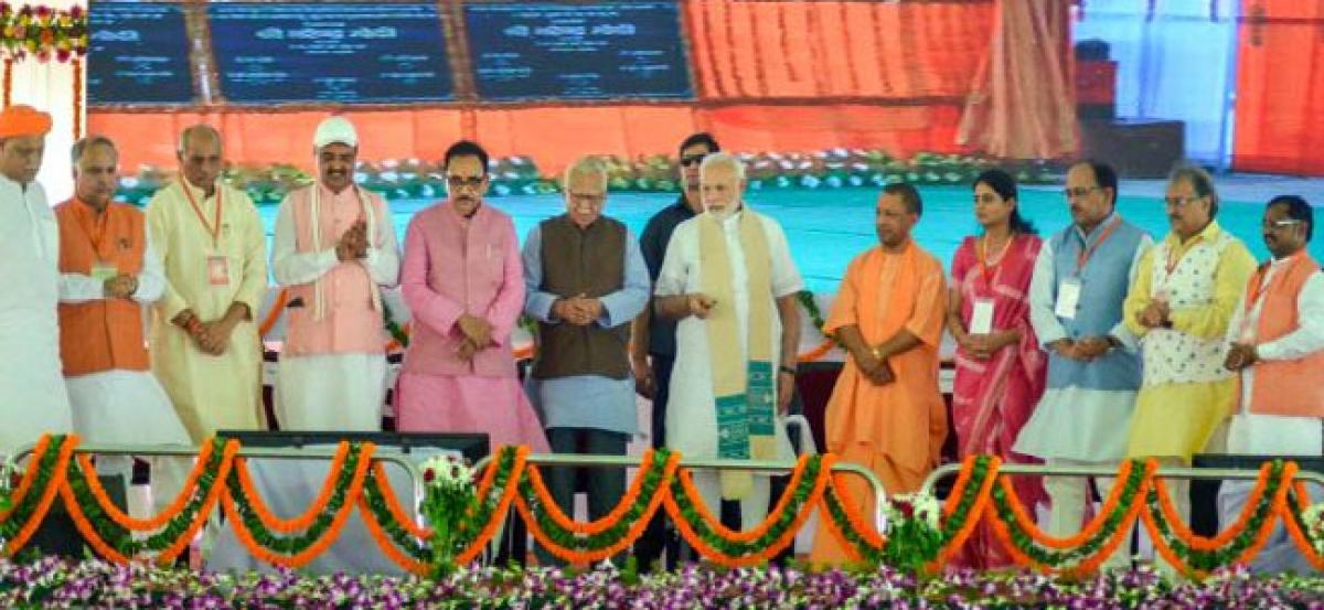 Narendra Modi inaugurates Bansagar canal project in Mirzapur