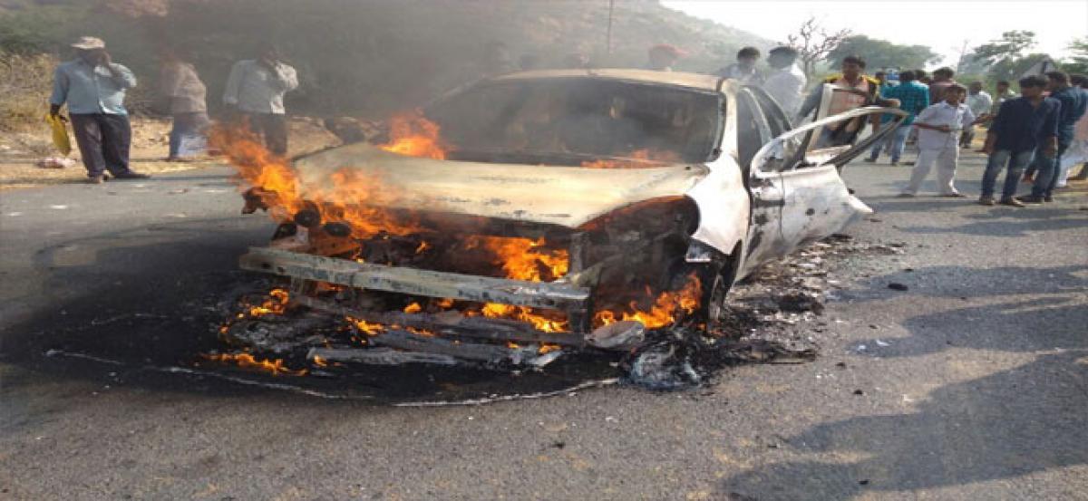 APG Bank officer burnt alive as his car catches fire