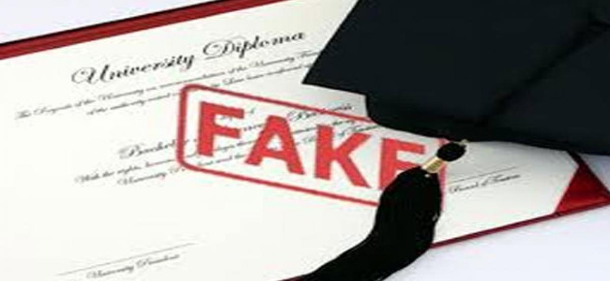 Advocate, MBA grad held in fake certificate case