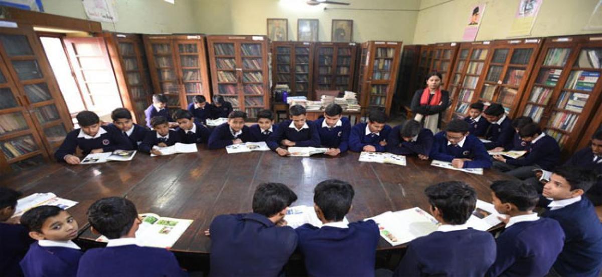 Not mandatory for CBSE schools to prescribe NCERT books: HRD