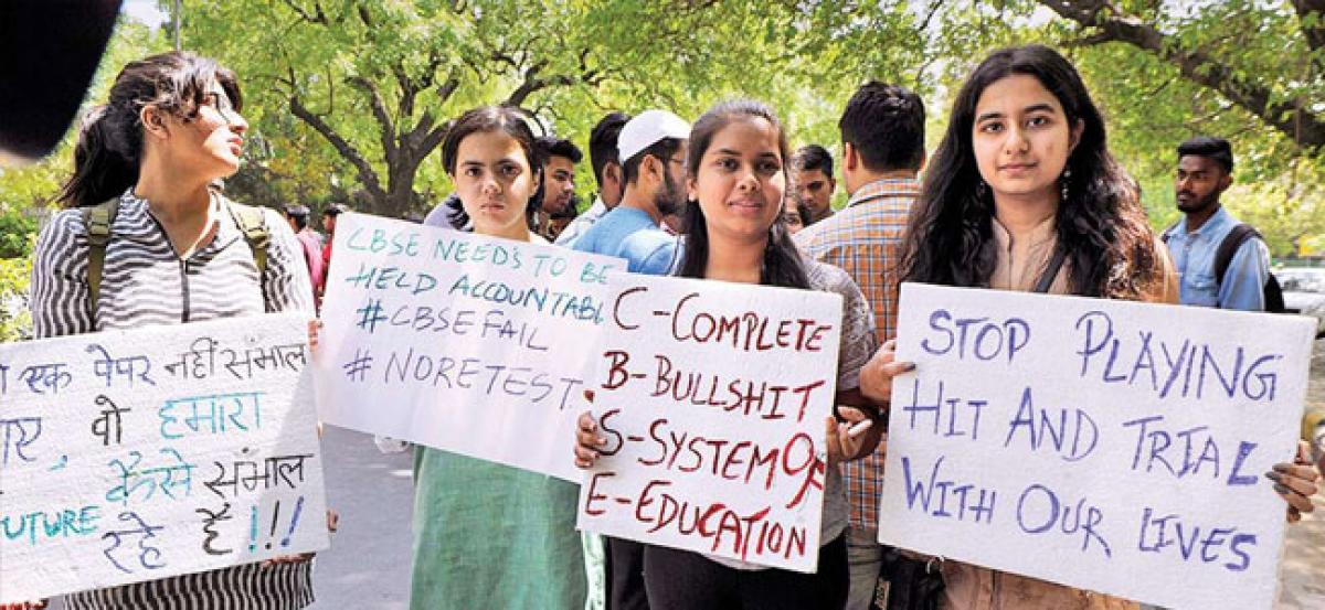 No link with CBSE official, claim CBSE papers leak accused