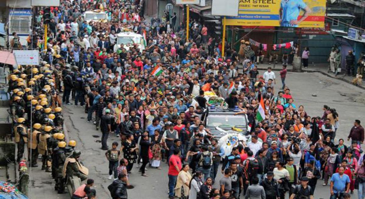 Linguistic chauvinism fuels Darjeeling unrest
