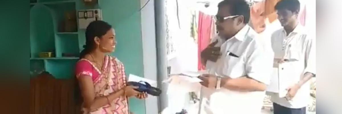Candidate gives out slippers, asks people to beat him if he fails to fulfil promises in Jagitial