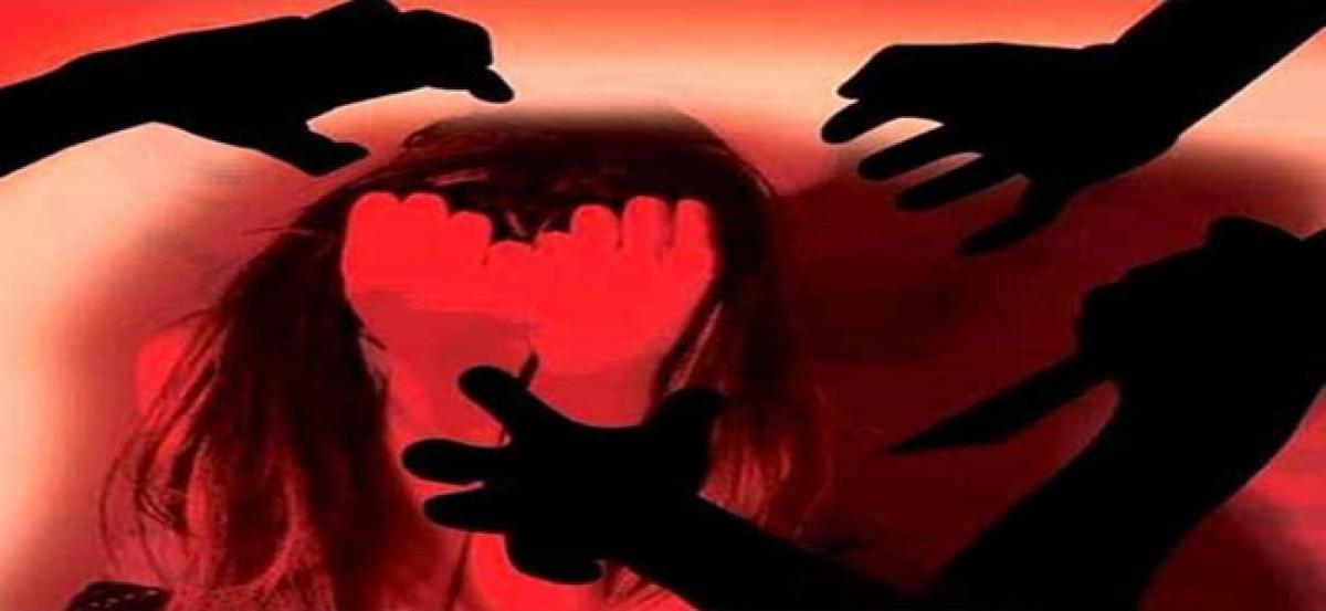 Muzaffarnagar: Woman gang-raped at gun point, in front of husband, child