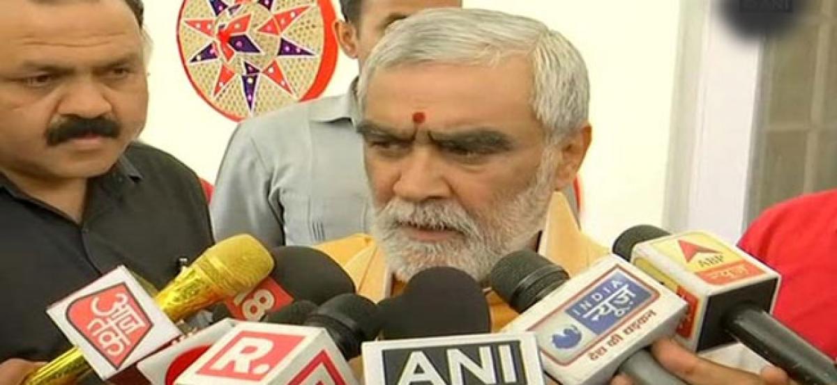 Ashwini Choubey calls FIR against son piece of garbage