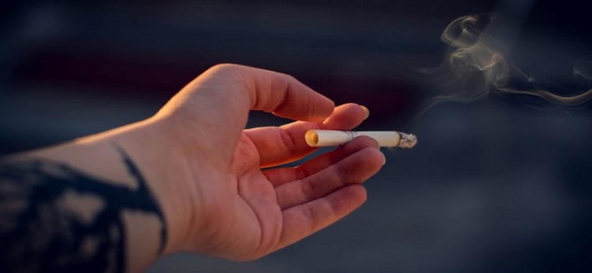 Cigarette smoking affects bone healing