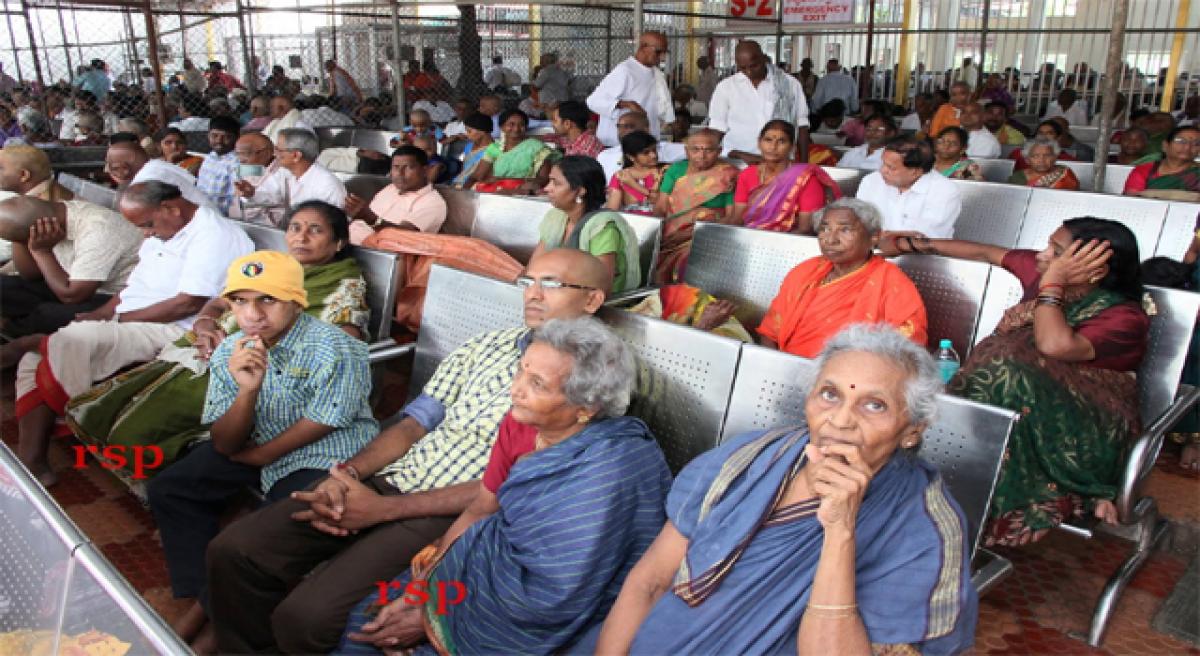 Darshan for Sr citizens, PHCs