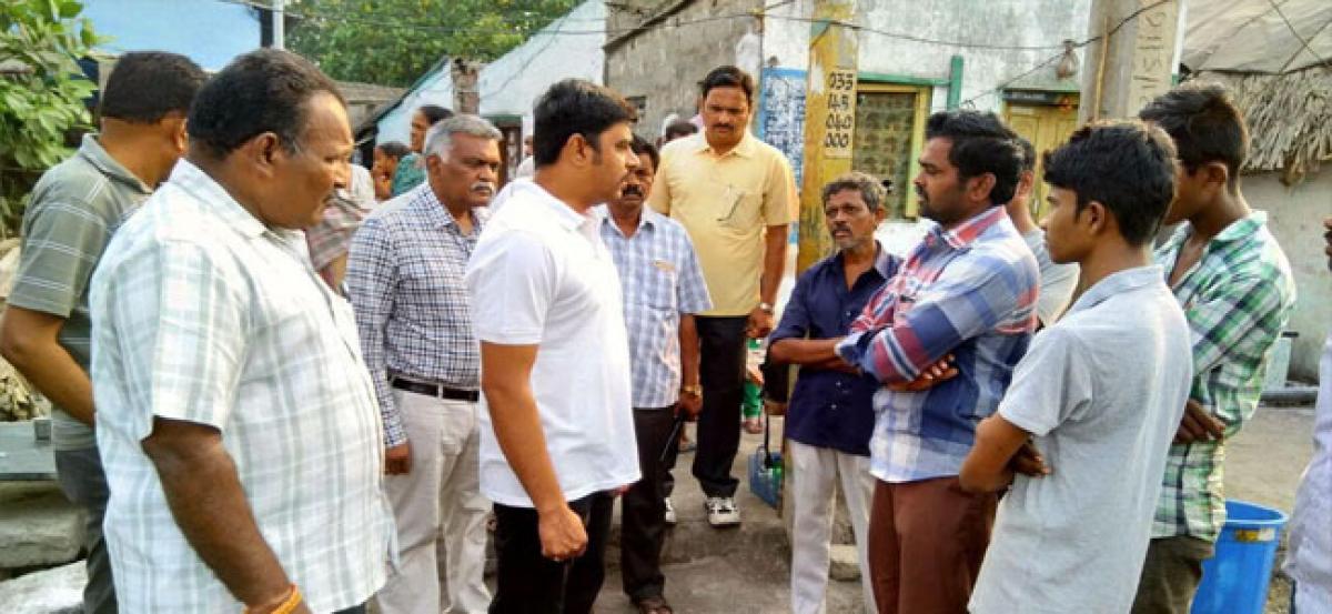 Civic chief inspects sanitation, water supply