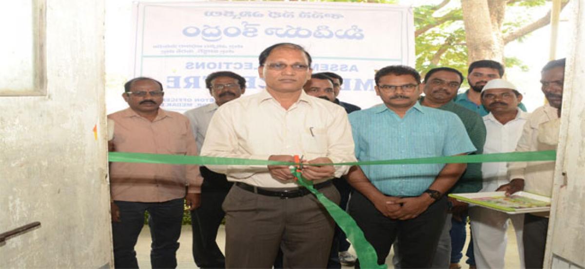 Collector K Dharmarddy inaugurates media centre