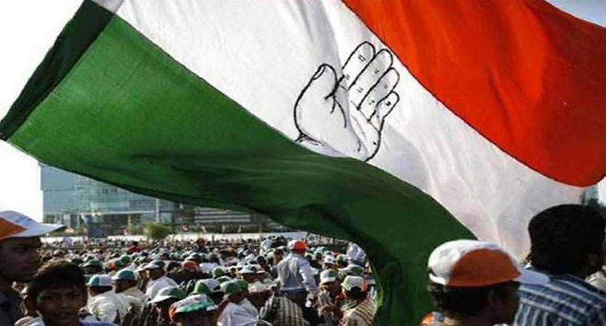 Congress sits pretty as AAP, Akali Dal grapple with infighting