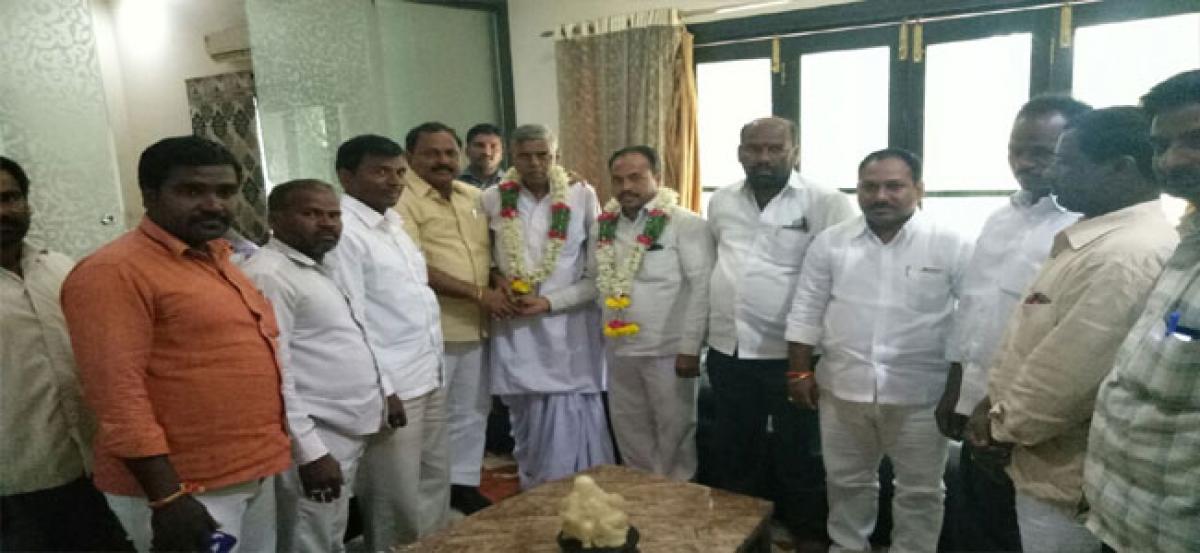 MPTC  Surender elected as Pudur Congress party president