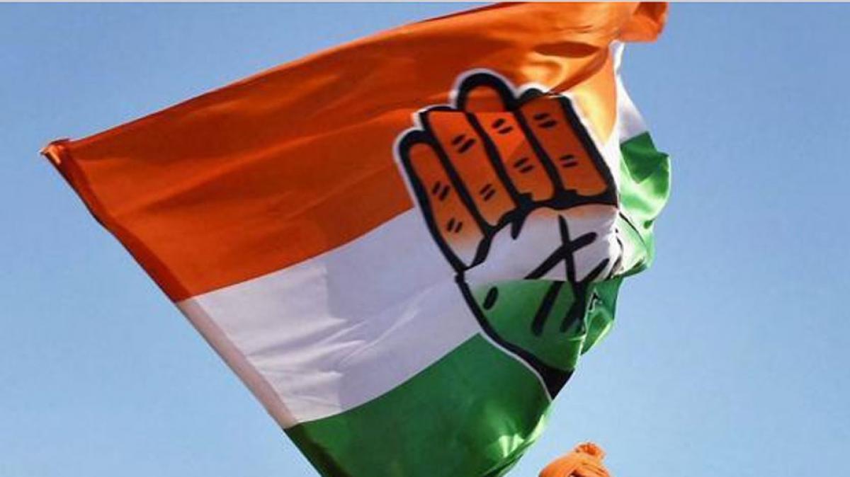 Two Telangana TDP leaders, 60 others join Congress