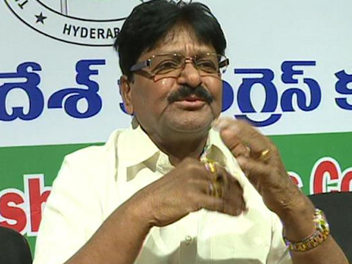 Congress leader Sarvey Sathyanarayana suspended from party