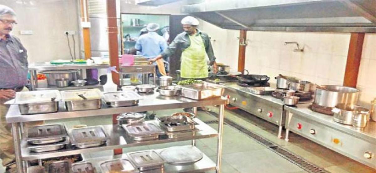 Competing with food delivery apps, Home cooked meals service gains popularity in Hyderabad