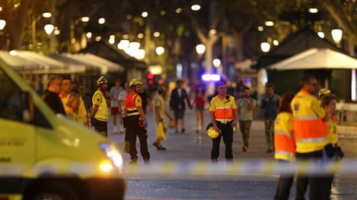 6 people, police officer injured in 2nd Spain car rampage: authorities