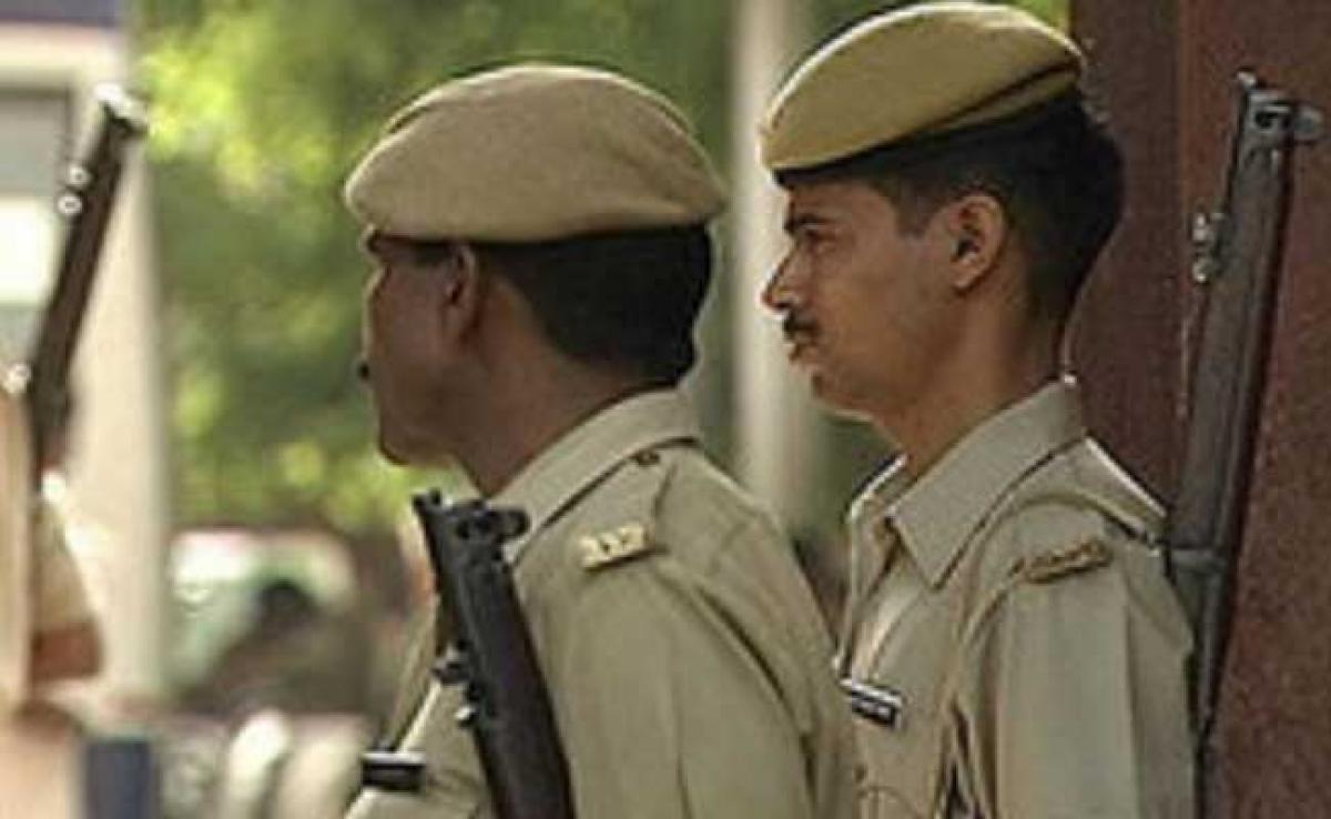5 Men Allegedly Planning To Attack Rival Village Arrested With Bomb-Making Devices In Bihar
