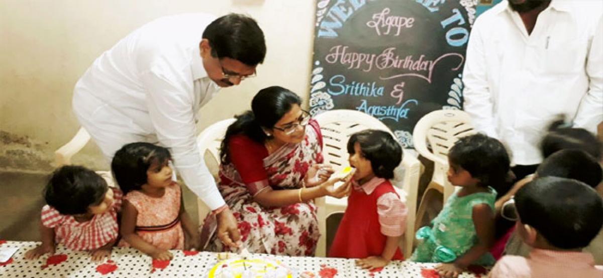 Corporator celebrates granddaughter’s birthday