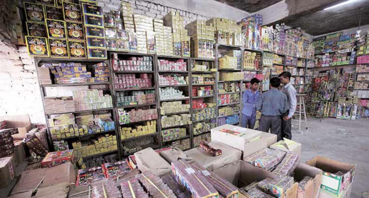 RDO GV Satyanvani warns illegal cracker shops of action