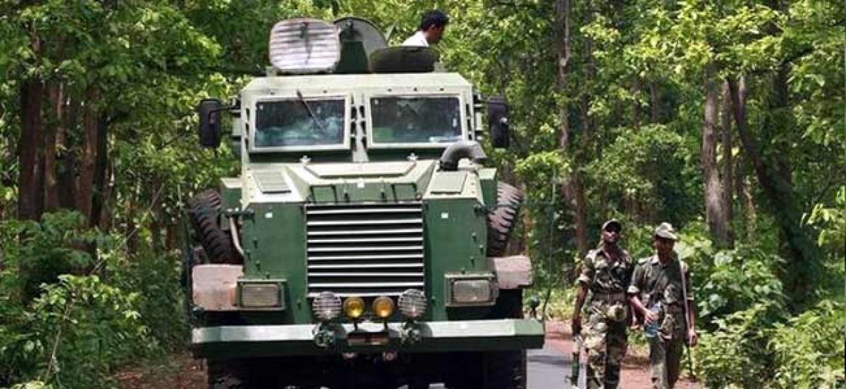 CRPF trooper killed in encounter with Naxals in Maharashtra