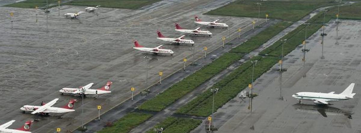 Cyclone hits flight services 