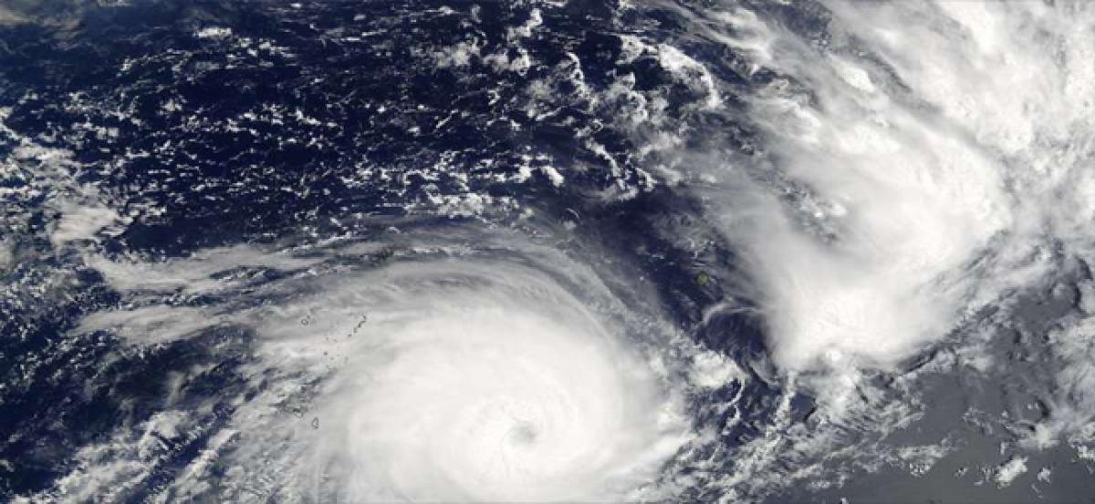 IMD issues cyclone warnings for Gujarat, Maharashtra