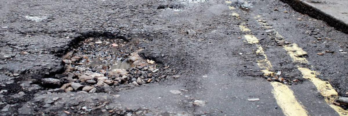 Make State, national highways pothole free: Chandrababu Naidu to officials