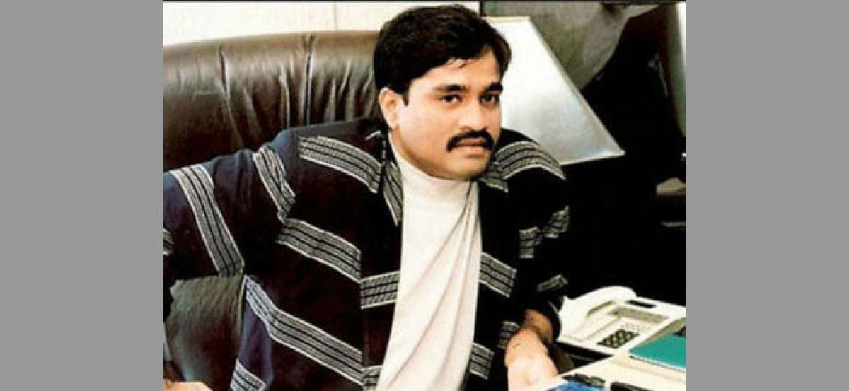 Dawoods key aide arrested, brought to Mumbai from Dubai