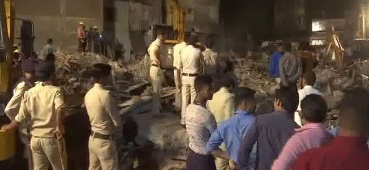 Indore building collapse: Death toll mounts to 10