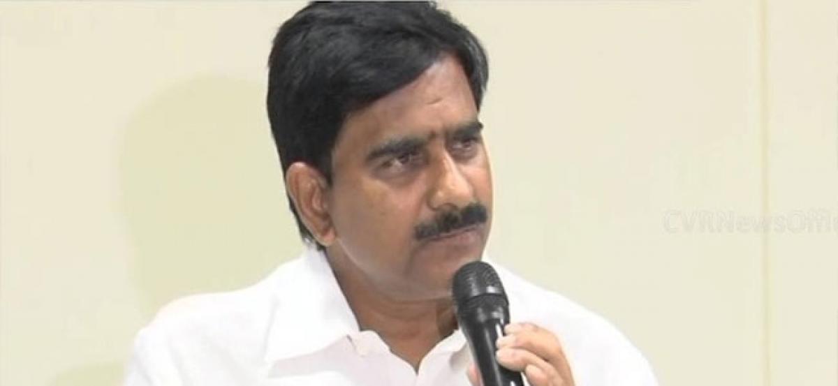 Devineni flays statement of Kanna on Polavaram pending dues