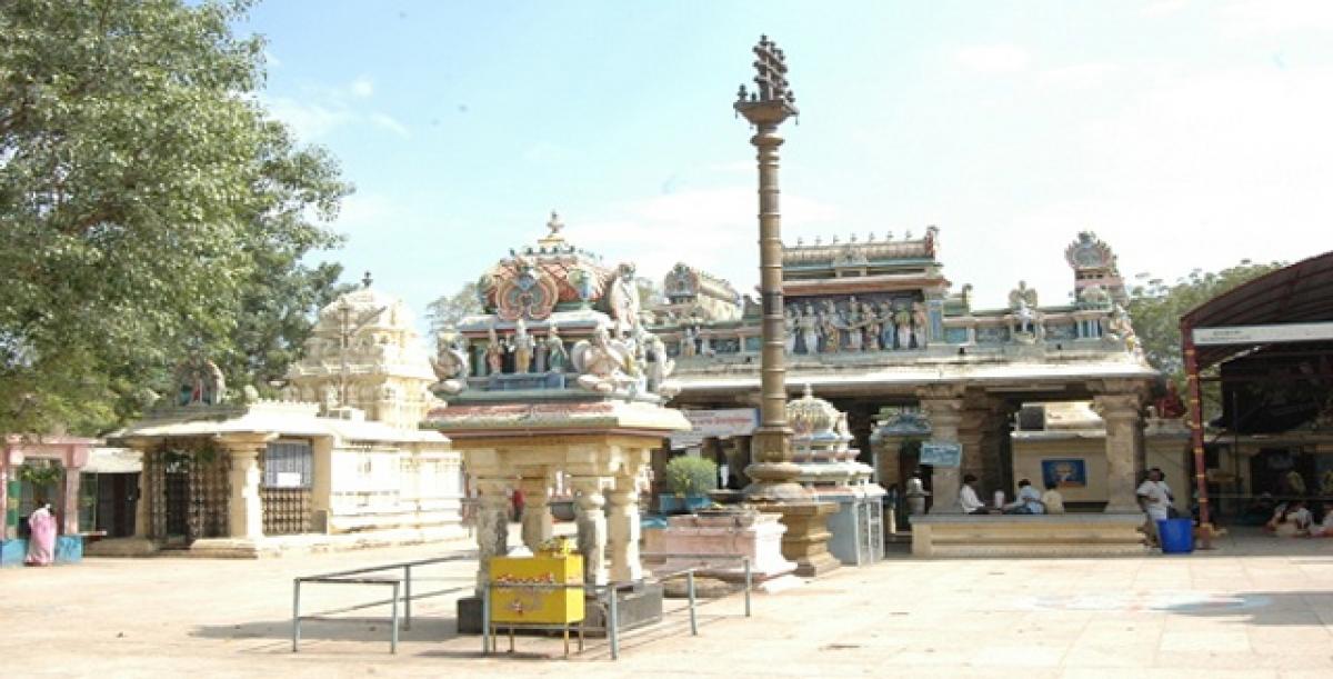 Dhwajarohanam conducted at Devunikadapa