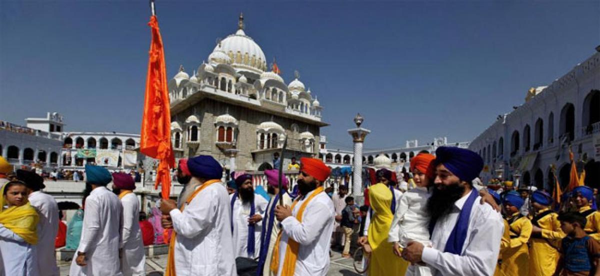 India lodges protest after Pakistan prevents Sikh pilgrims from meeting diplomats