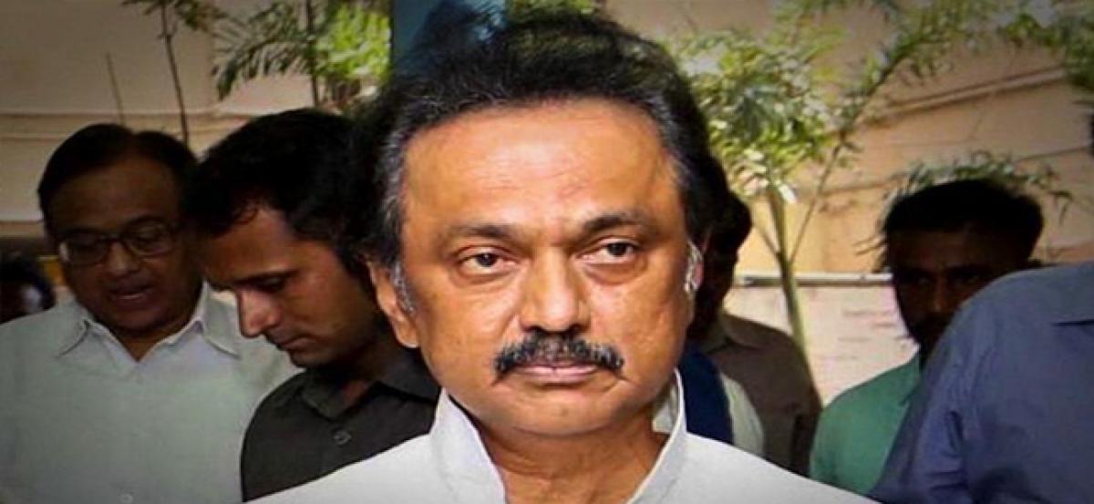 DMK moves Madras HC seeking disqualification of Panneerselvam, 11 MLAs