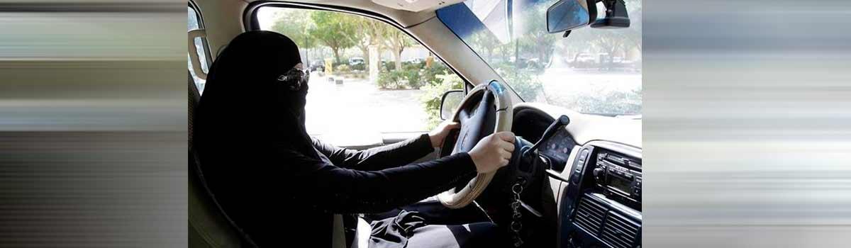 First Pakistani transgender woman issued driving license