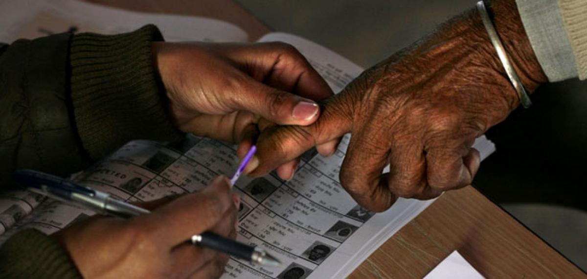 11,000 voters names deleted in district