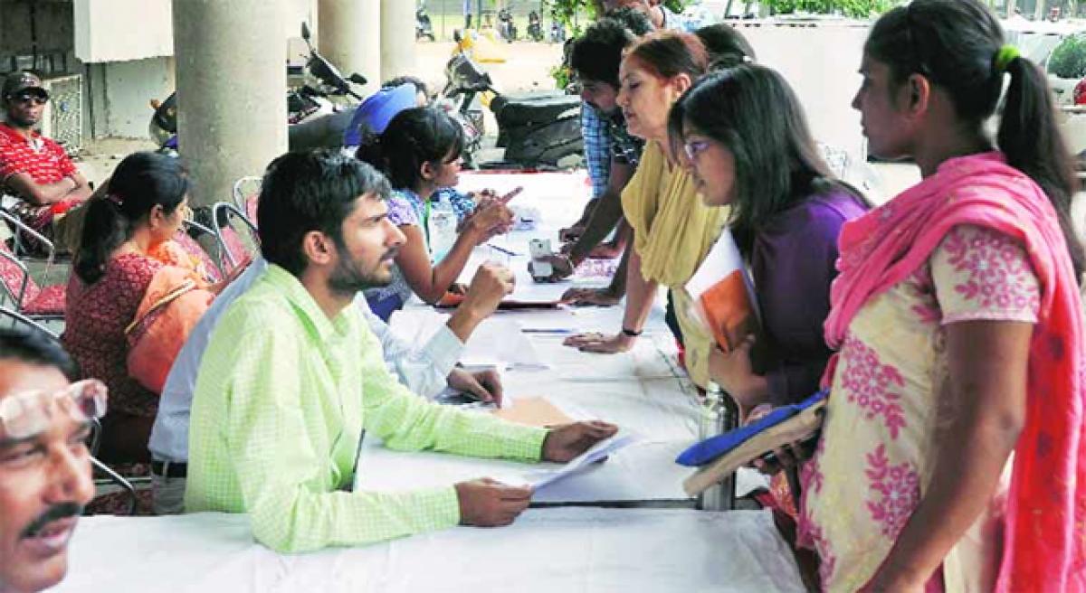 Students to identify NRIs in villages