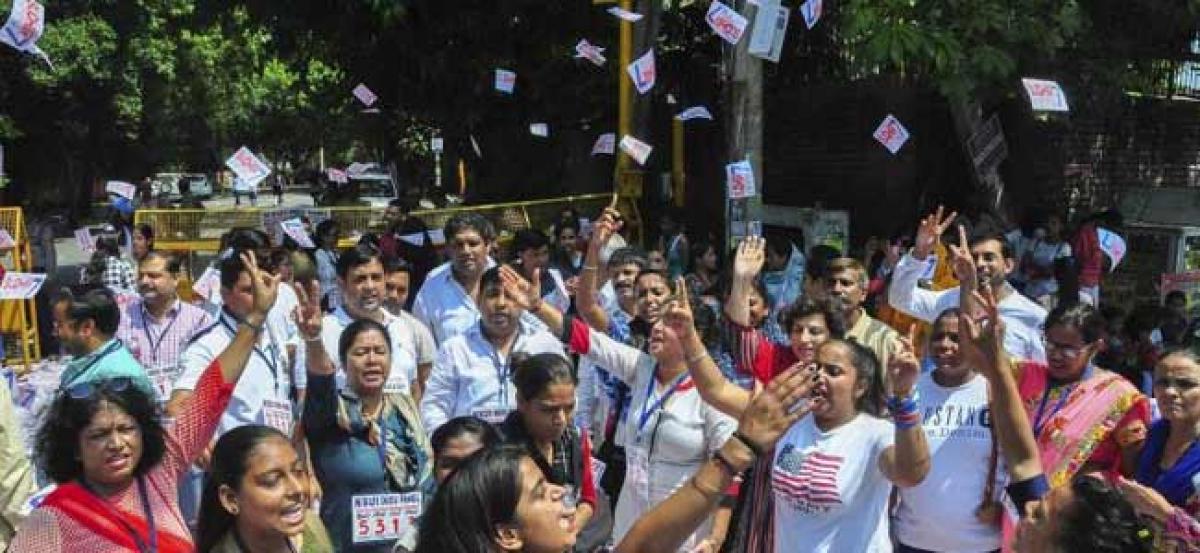 Counting for DUSU polls suspended due to faulty EVMs