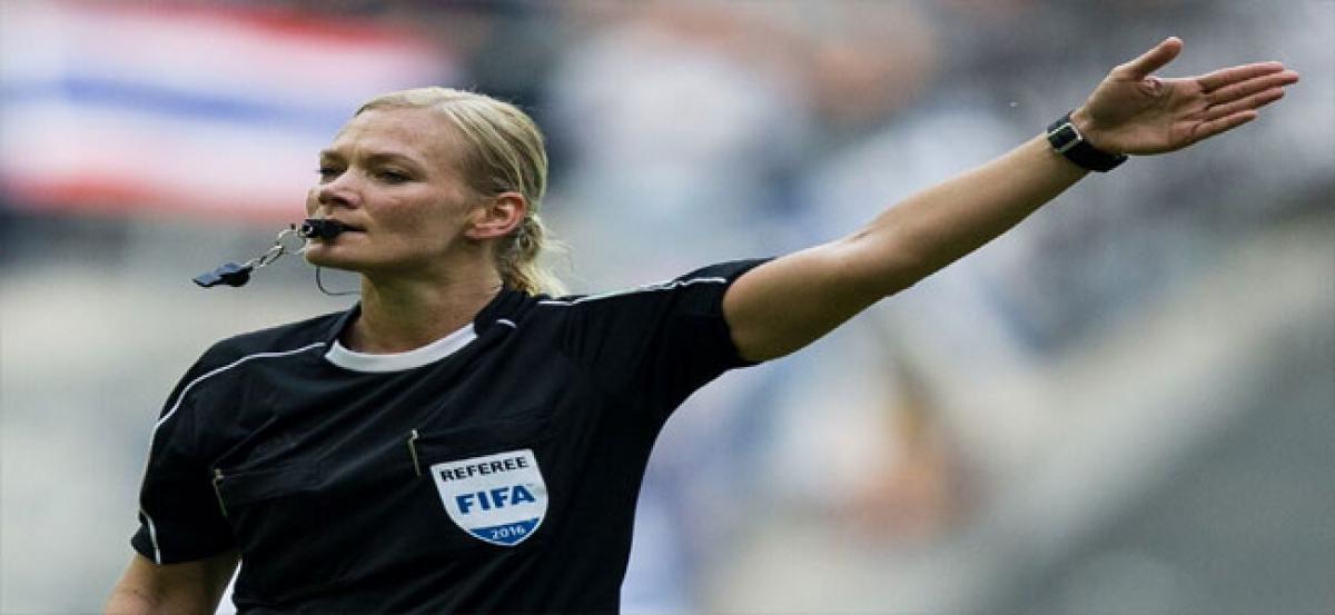 Female referee read for Bundesliga history