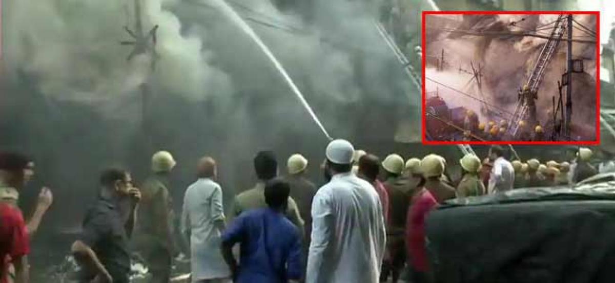 Fire breaks out at Kolkata market, no casualties reported