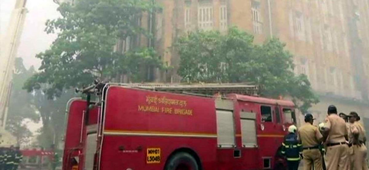 Mumbai: Fire breaks out in Income Tax office, no casualties reported