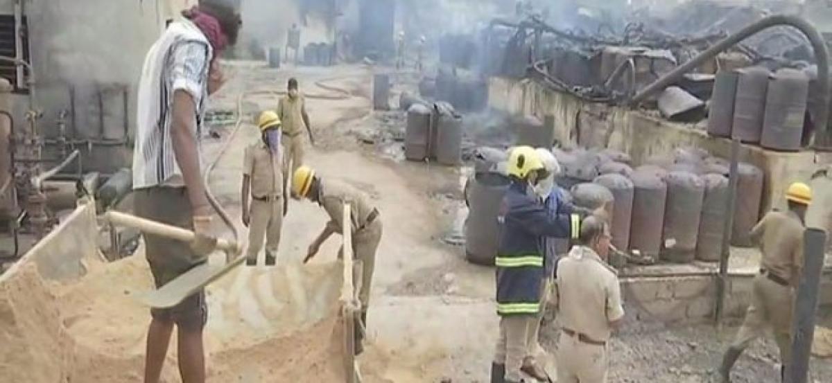 Fire breaks out in oil factory in Karnataka