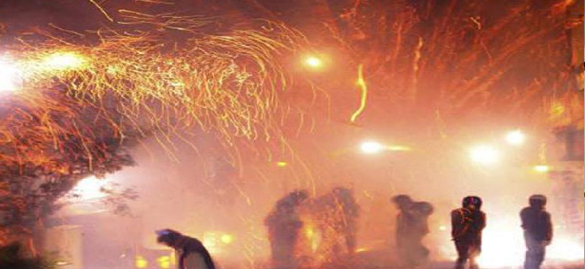 Supreme Court bans firecrackers for Diwali in Delhi