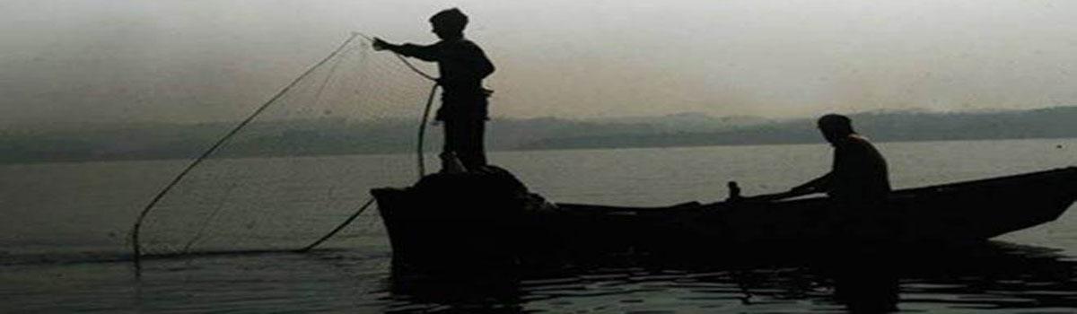 482 Indian fishermen languishing in Pak jails, 18 in Sri Lanka: MEA