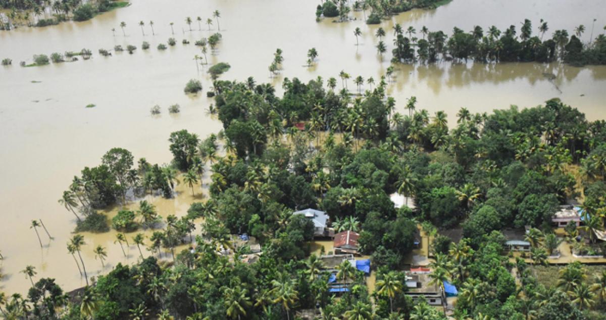 Kerala toll 370, over 7 lakh in relief camps